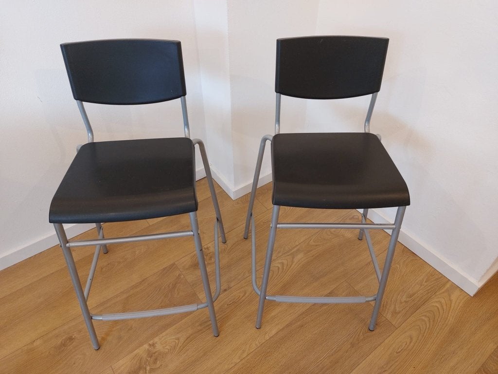 2x IKEA STIG barkrukken (zwart/zilvergrijs), Ophalen, 60 tot 90 cm, Zo goed als nieuw, Metaal