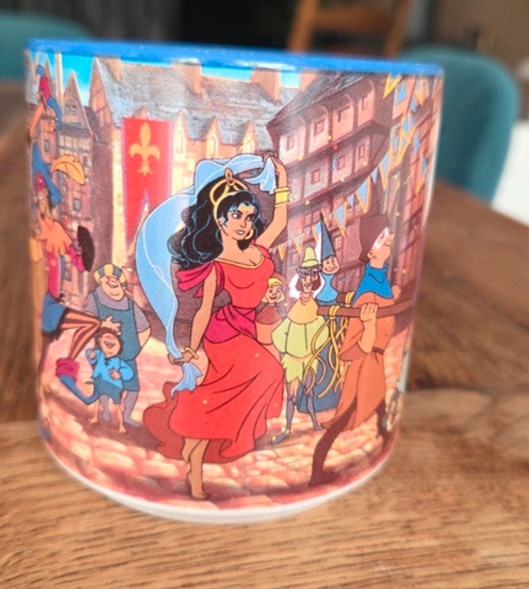 vintage ..Disney De Klokkenluider van de Notre Dame Mok 1995, Ophalen of Verzenden, Steen/keramiek, Meerkleurig, Overige merken