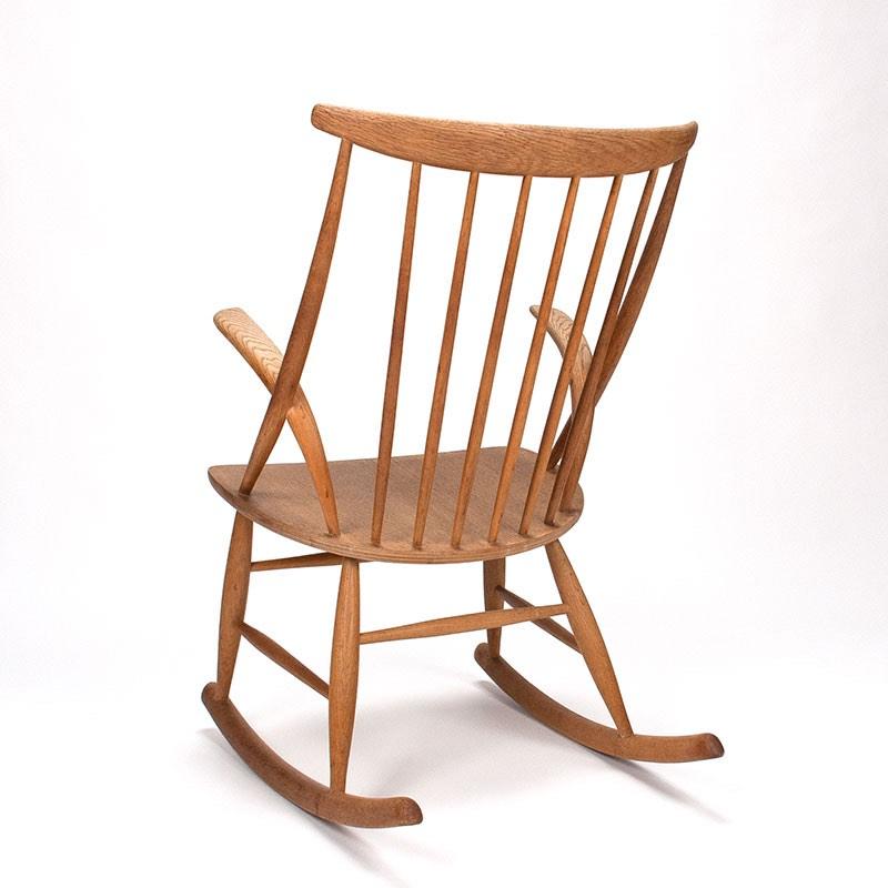 Eiken Deense Mid-Century schommelstoel, Ophalen, Bruin, Zo goed als nieuw, Hout