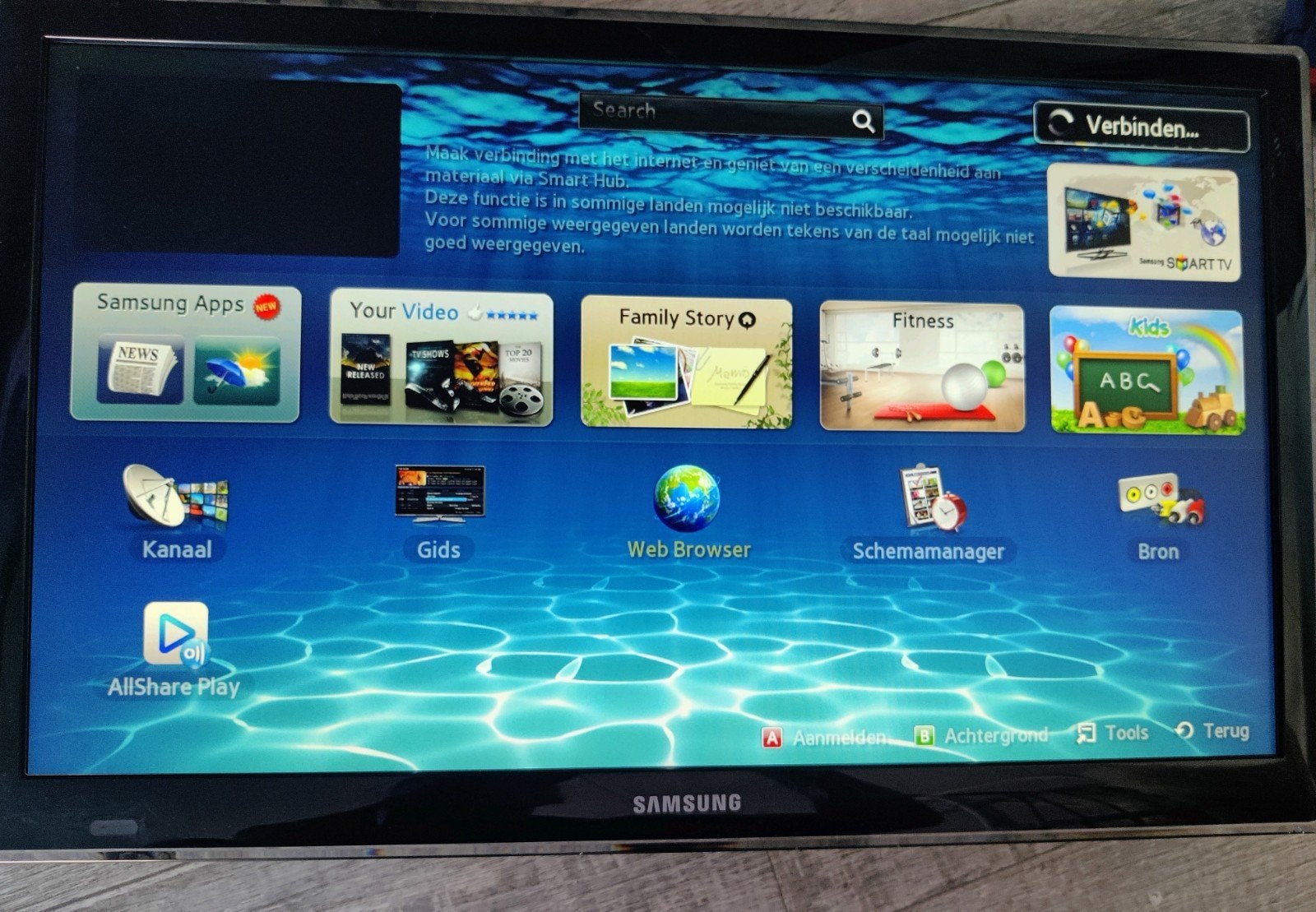 kleine smart tv lees de advertentie, Audio, Tv en Foto, Ophalen of Verzenden, Gebruikt, Samsung, Smart TV