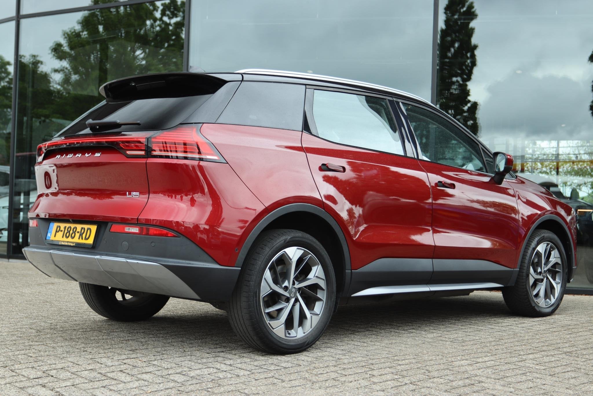 AIWAYS U5 63KWH SHOWROOM | CARPLAY | 360 CAMERA | LEDER | LE, U5, Gebruikt, 63 kWh, SUV of Terreinwagen