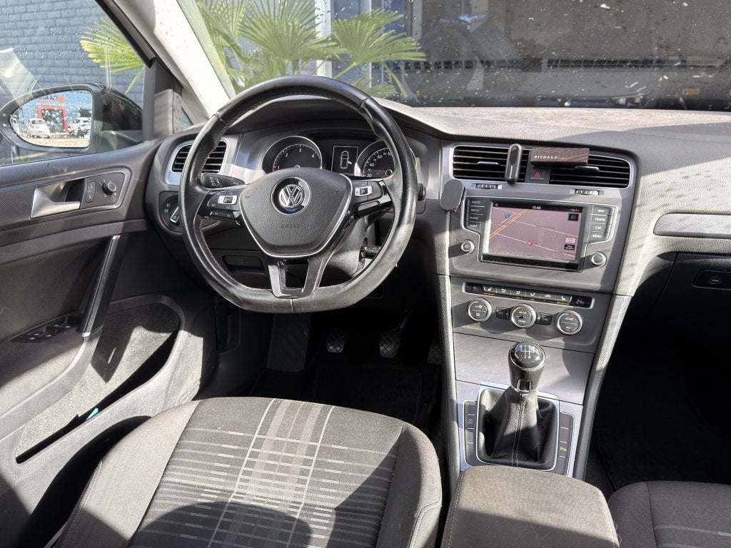 Volkswagen Golf 1.6 TDI Lounge Euro6 Navi pdc Clima! Inruil, Auto's, Automaat, Gebruikt, Verwarmde buitenspiegels, 4 cilinders