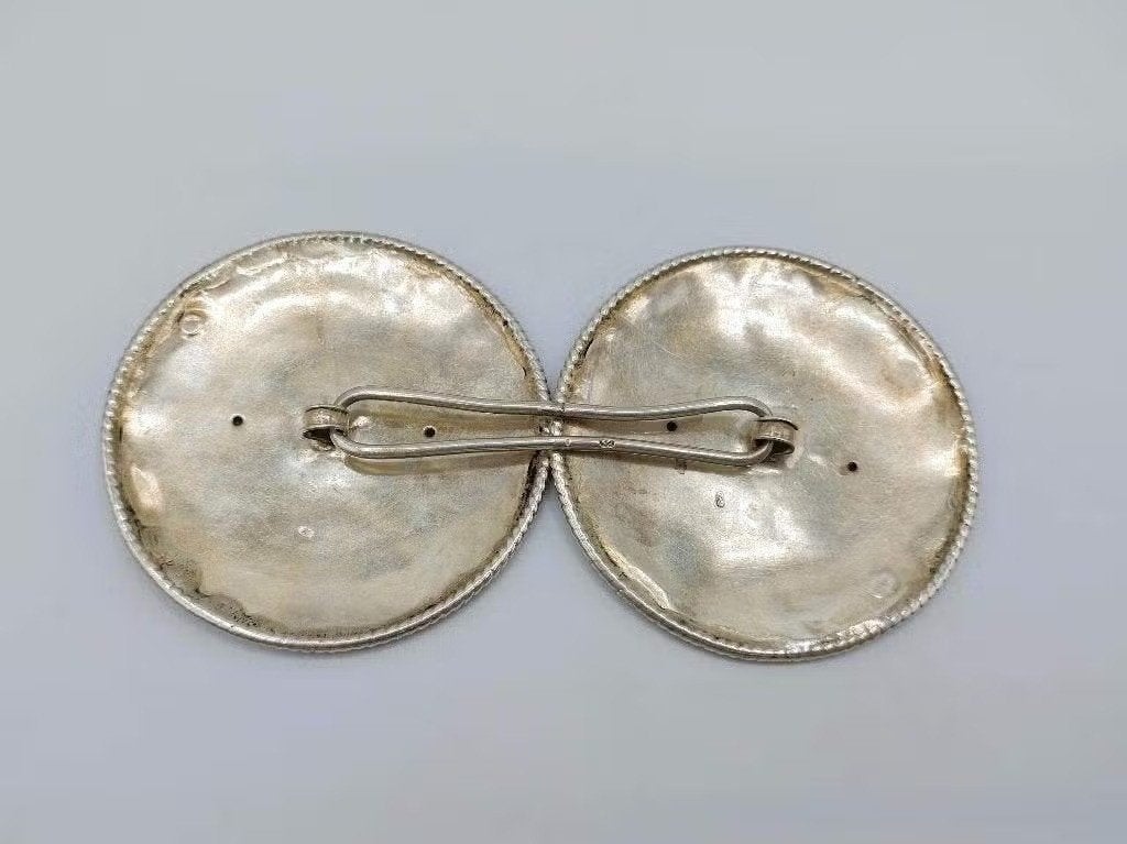 Antieke zilveren broekstukken, Walcheren, 1902, Verzenden, Zilver