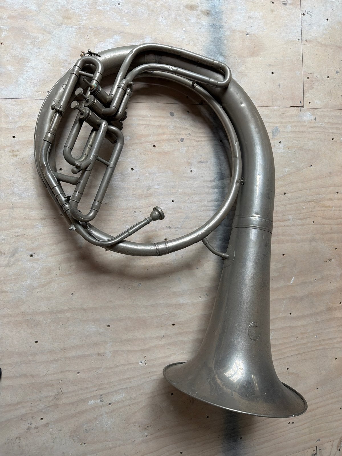 Antieke Sousaphone (Tuba) - Decoratief object, Muziek en Instrumenten, Blaasinstrumenten | Overige, Ophalen of Verzenden, Gebruikt