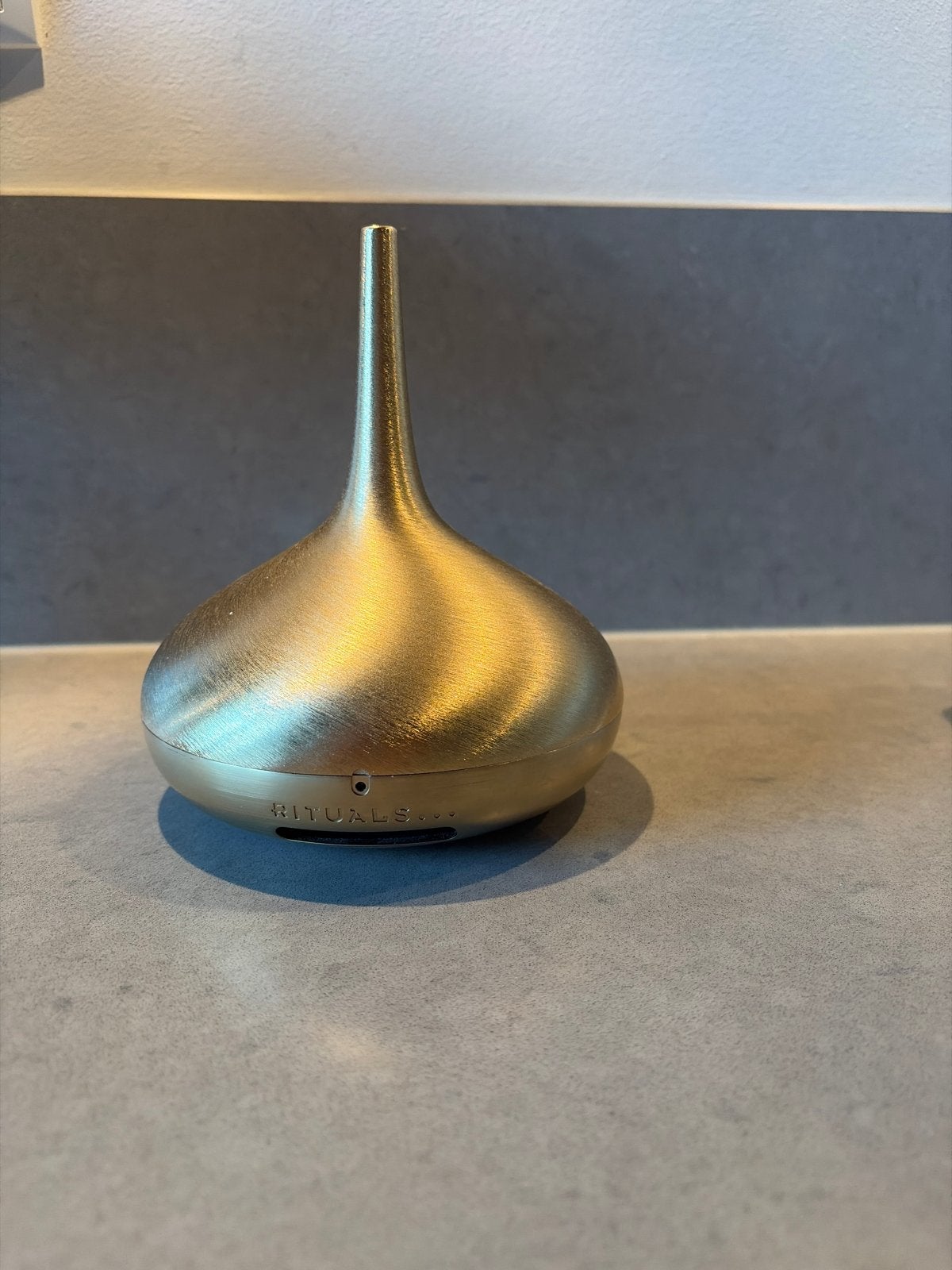 Rituals Perfume Genie 2.0 Goud - Geurverspreider, Gebruikt, Ophalen of Verzenden, Goud, Metaal