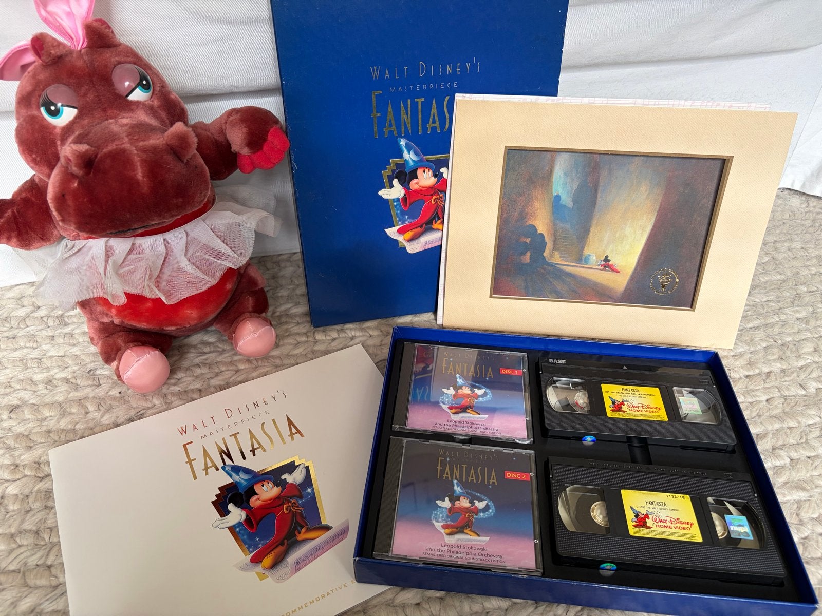 Disney Fantasia Masterpiece Boxset + nijlpaard knuffel, Ophalen of Verzenden, Overige figuren, Zo goed als nieuw, Overige typen