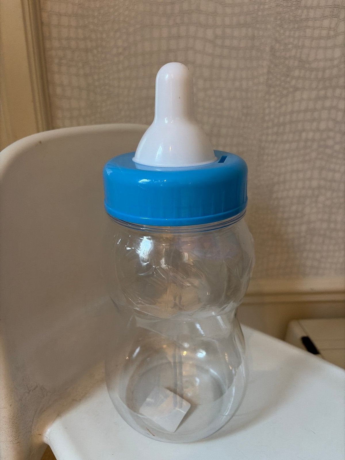 Grote blauwe fles spaarpot, Ophalen of Verzenden, Gebruikt, Kunststof, Overige thema's