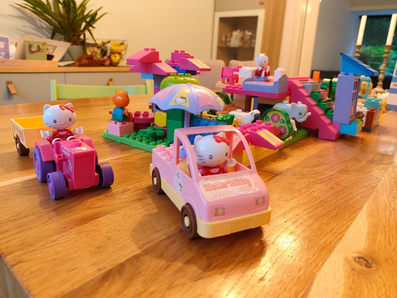 Hello Kitty Lego Duplo Speelset met veel roze, Voertuigen en, Ophalen of Verzenden, Gebruikt, Overige merken