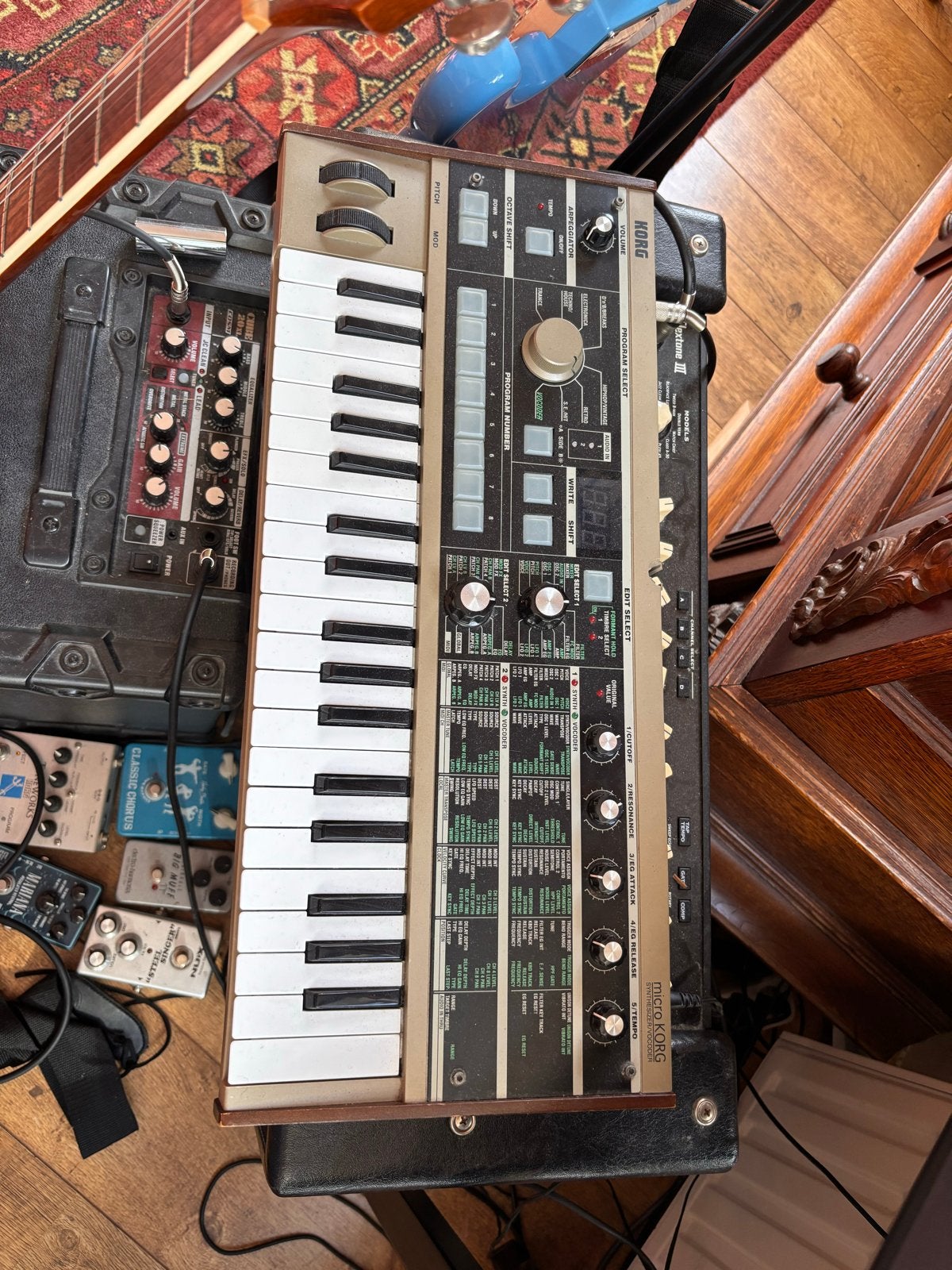 Korg microKORG Synthesizer/Vocoder - Zo goed als nieuw, Gebruikt, Korg, Met midi-aansluiting, Overige aantallen