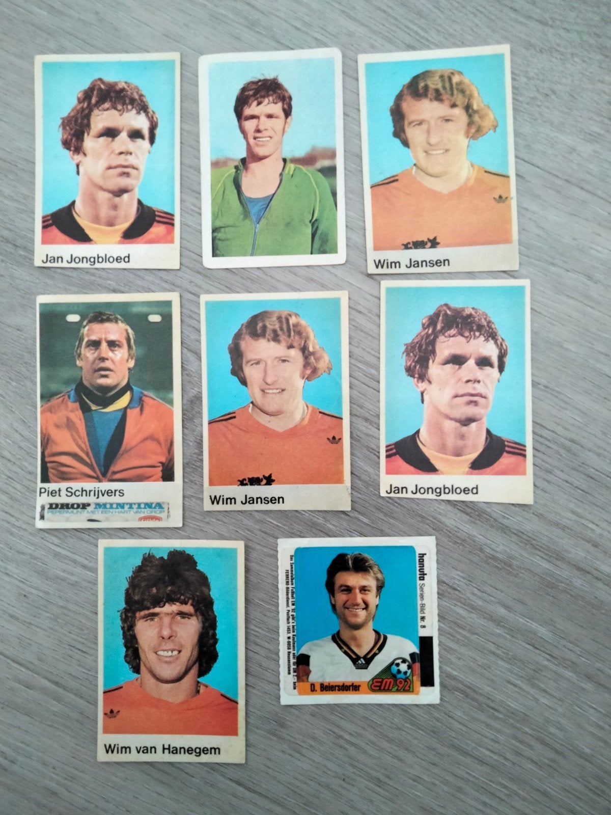 Oude voetbal plaatjes 2 dubbele, Verzamelen, Ophalen of Verzenden, Overige binnenlandse clubs, Poster, Plaatje of Sticker