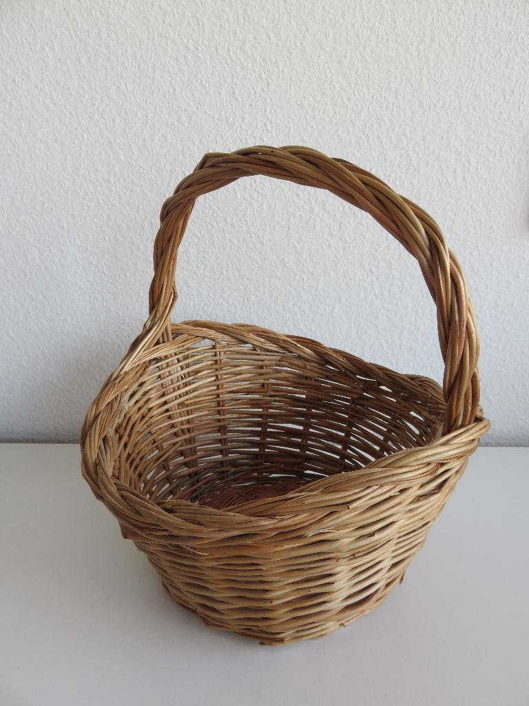 vintage rieten mandje met hengsel, Mand, Rond, Ophalen of Verzenden, Zo goed als nieuw