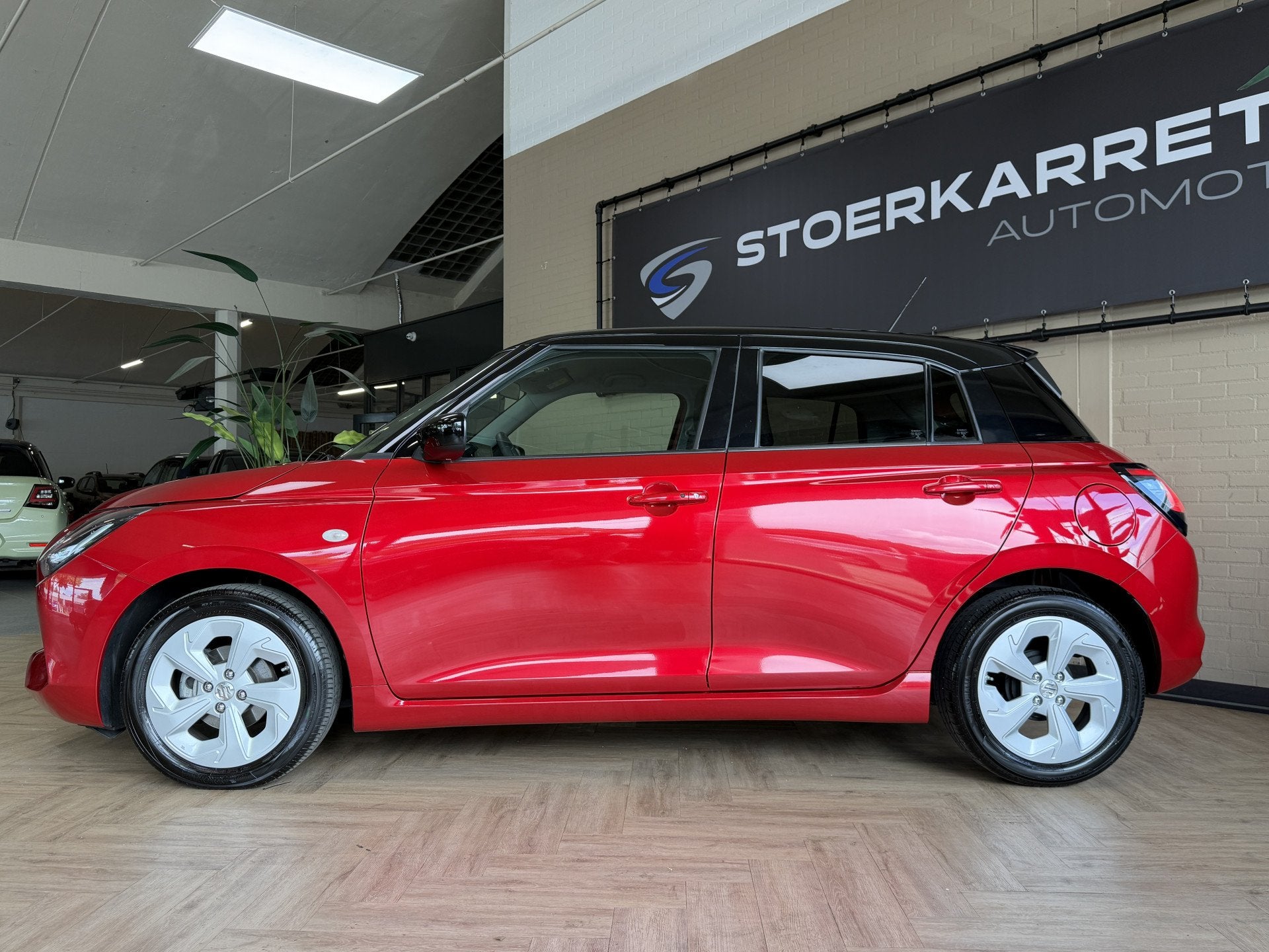 Suzuki Swift 1.2 Style Smart Hybrid | Navi | 16" | ACC | Dod, Auto's, Stof, Gebruikt, Zwart, 82 pk