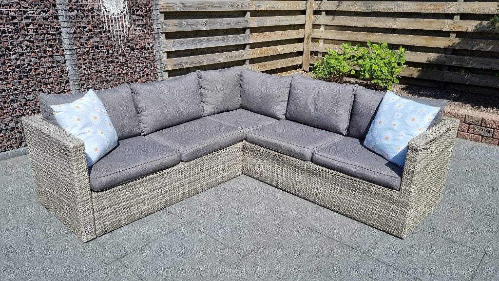Lounge hoekbank, Ophalen, 5 zitplaatsen, Gebruikt, Wicker