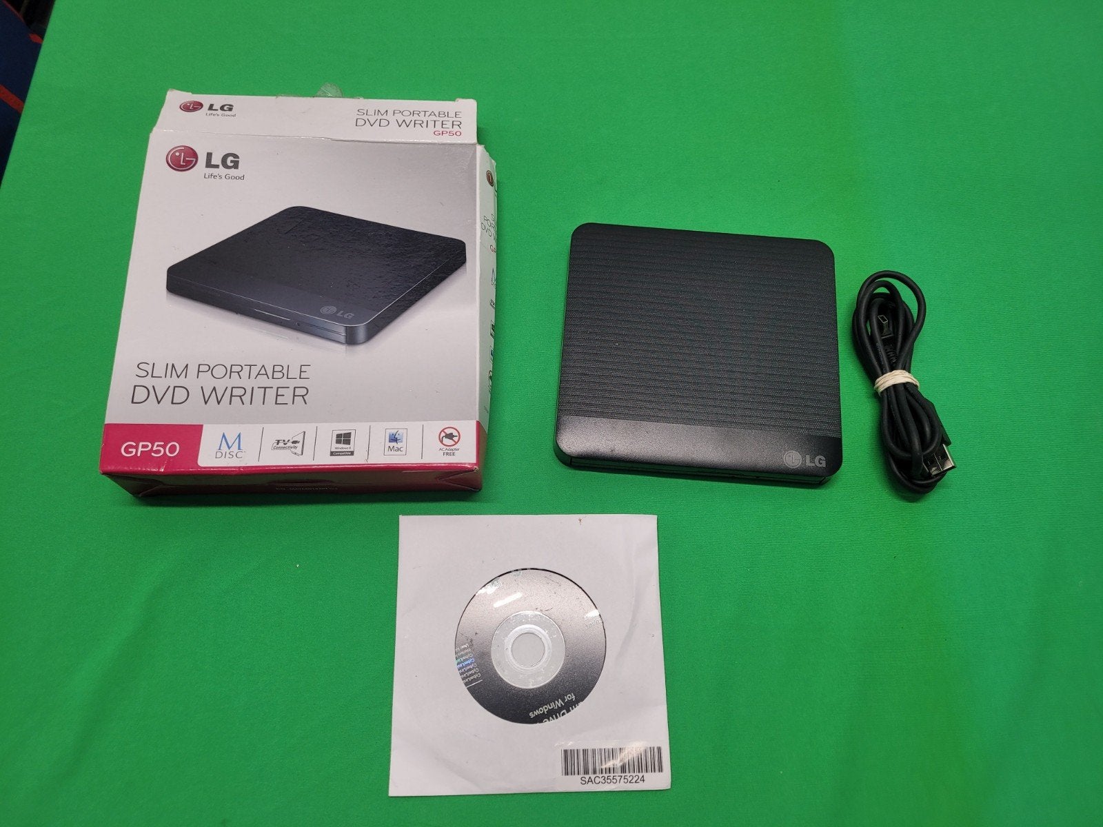 LG Slim Portable DVD Writer GP50 - Extern DVD-brander, Computers en Software, Optische drives, Zo goed als nieuw, Extern, MacOS