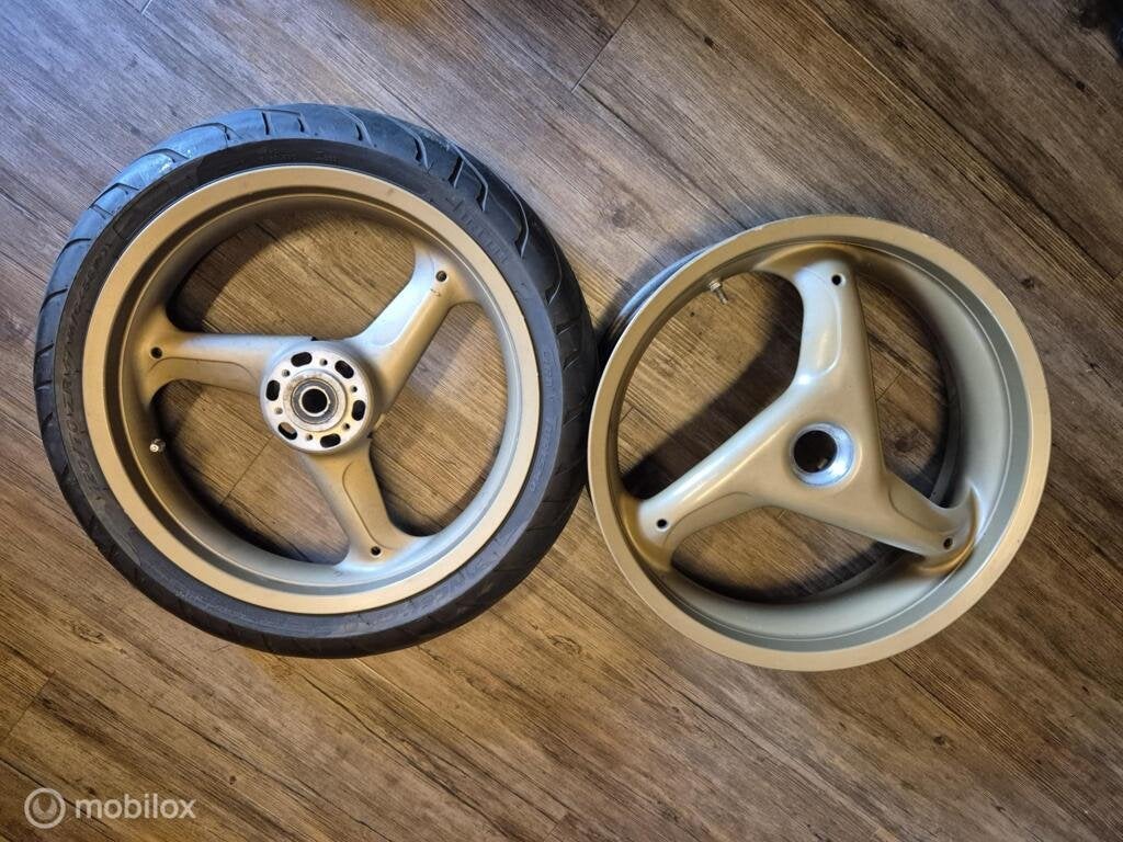 Voorwiel achterwiel wielen velgen 748 916 996 998, Motoren, Onderdelen | Ducati, Gebruikt, Ophalen of Verzenden