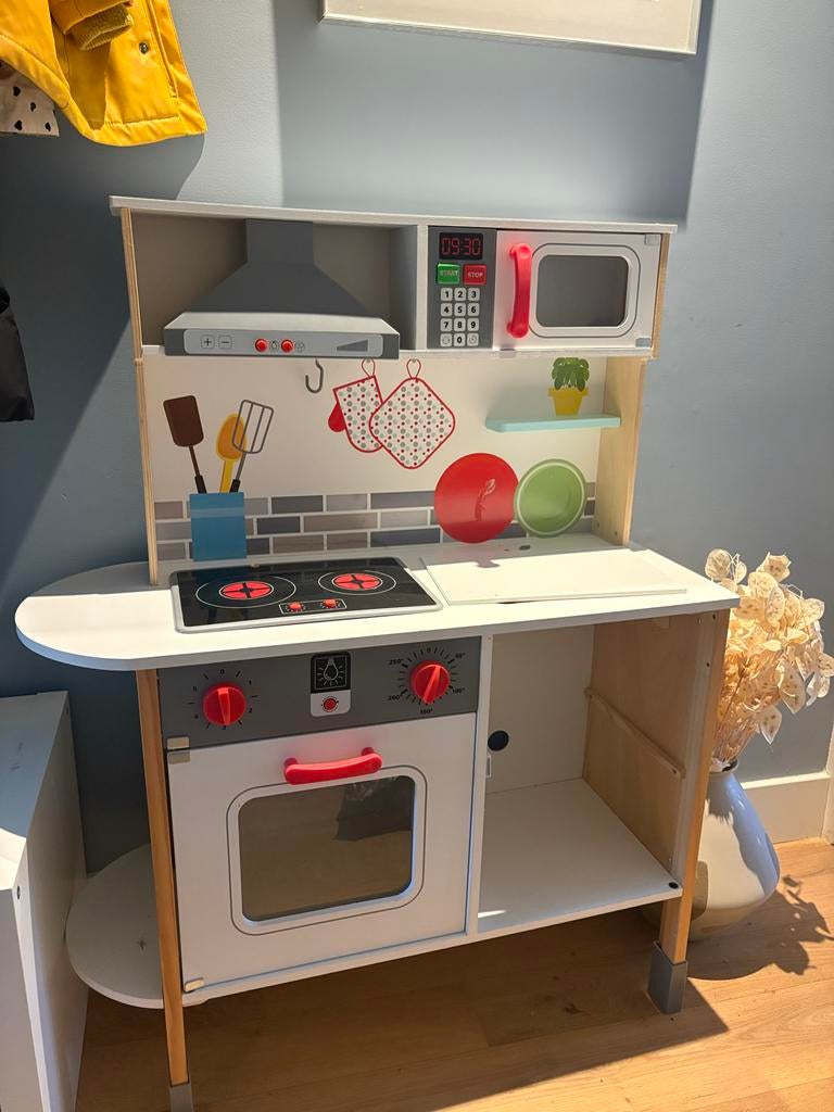 Houten Speelkeuken met Oven en Magnetron, Kinderen en Baby's, Speelgoed | Speelkeukens, Ophalen, Gebruikt, Hout, Speelkeuken