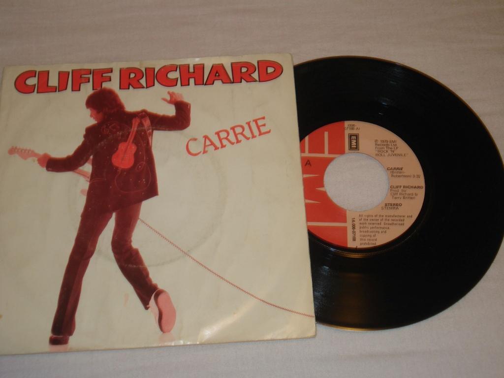 Cliff Richard    Carrie     Orgineel, Fotohoes, Ophalen of Verzenden, Zo goed als nieuw, Pop
