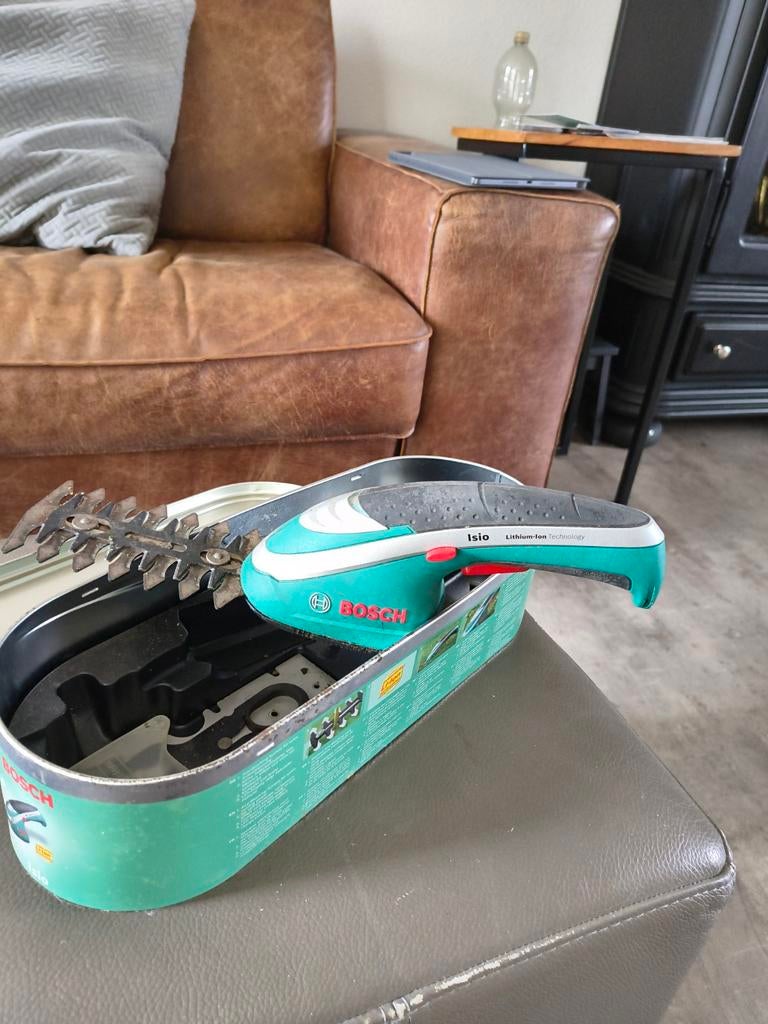 Bosch trimmer snoei apparaat heggeschaartje, Tuin en Terras, Ophalen, Elektrisch