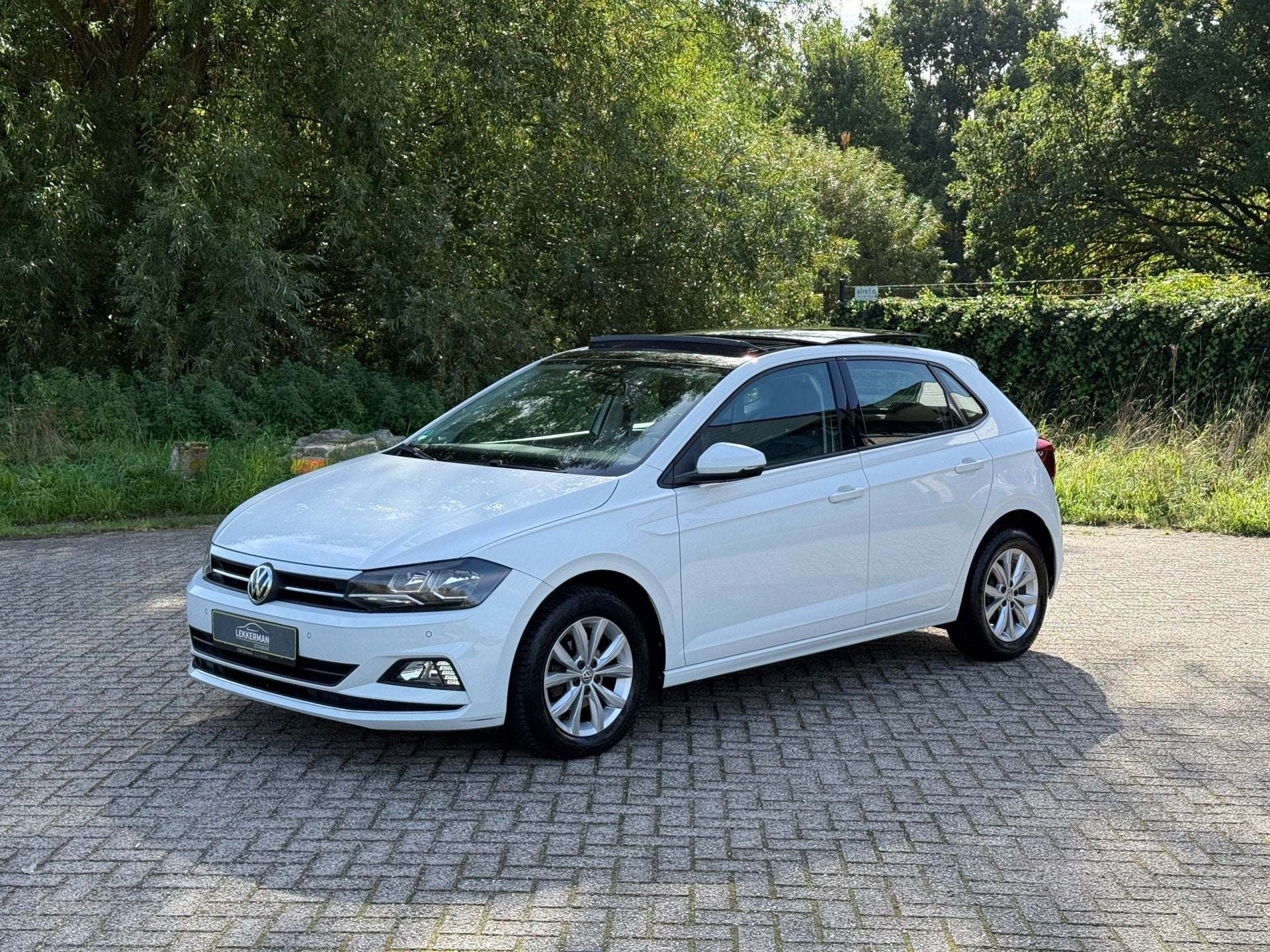 Volkswagen Polo 1.0 TSI Highline PANO I 1E EIG I CAMERA I PD, Voorwielaandrijving, Gebruikt, Origineel Nederlands, Bedrijf