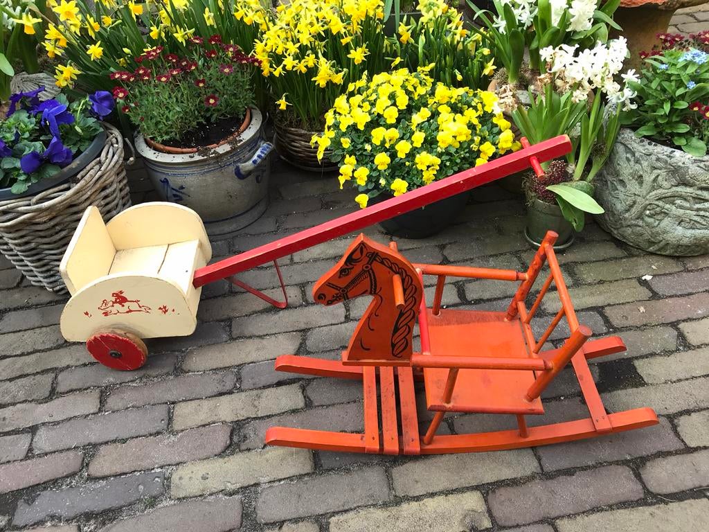 Poppen trekkar / hobbelpaard stoeltje hout, Ophalen