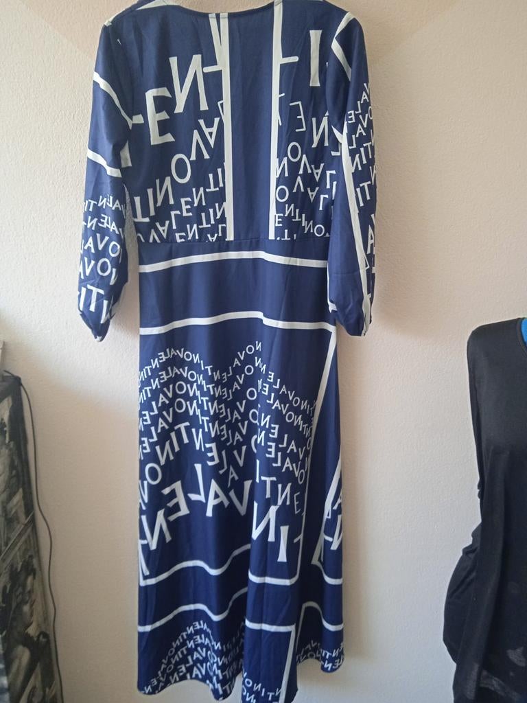Moderne Maxi japon 38 nieuwstaat 6,00, Kleding | Dames, Jurken, Maat 38/40 (M), Blauw, Ophalen of Verzenden, Zo goed als nieuw
