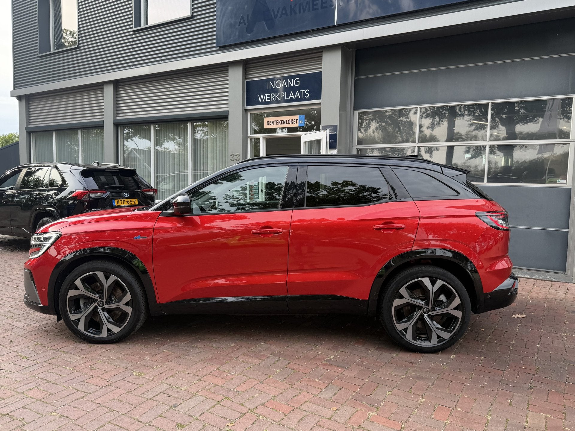 Renault Austral 1.2 E-Tech full hybrid 200 iconic esprit Alp, Auto's, Dealer onderhouden, Stof, Gebruikt, 1199 cc