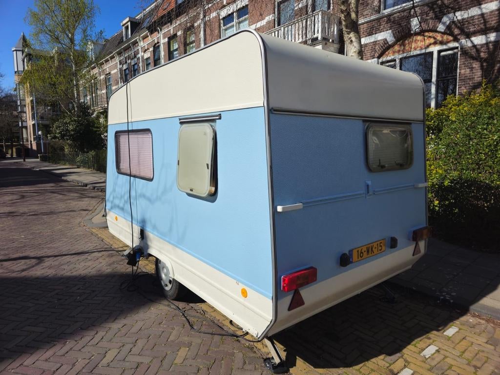 Bustner retro caravan in top staat zie foto's en rekeningen, Caravans en Kamperen, Hordeur, Tot en met 2, Treinzit, Dwarsbed