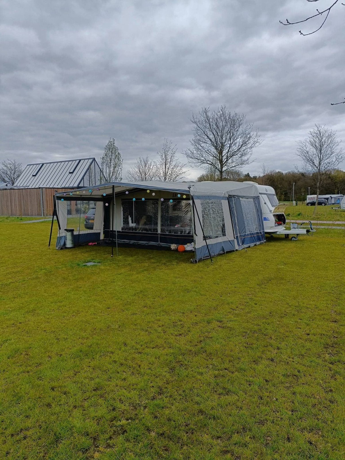 hobby de luxe easy 540, Rondzit, Hobby, Dwarsbed, Particulier