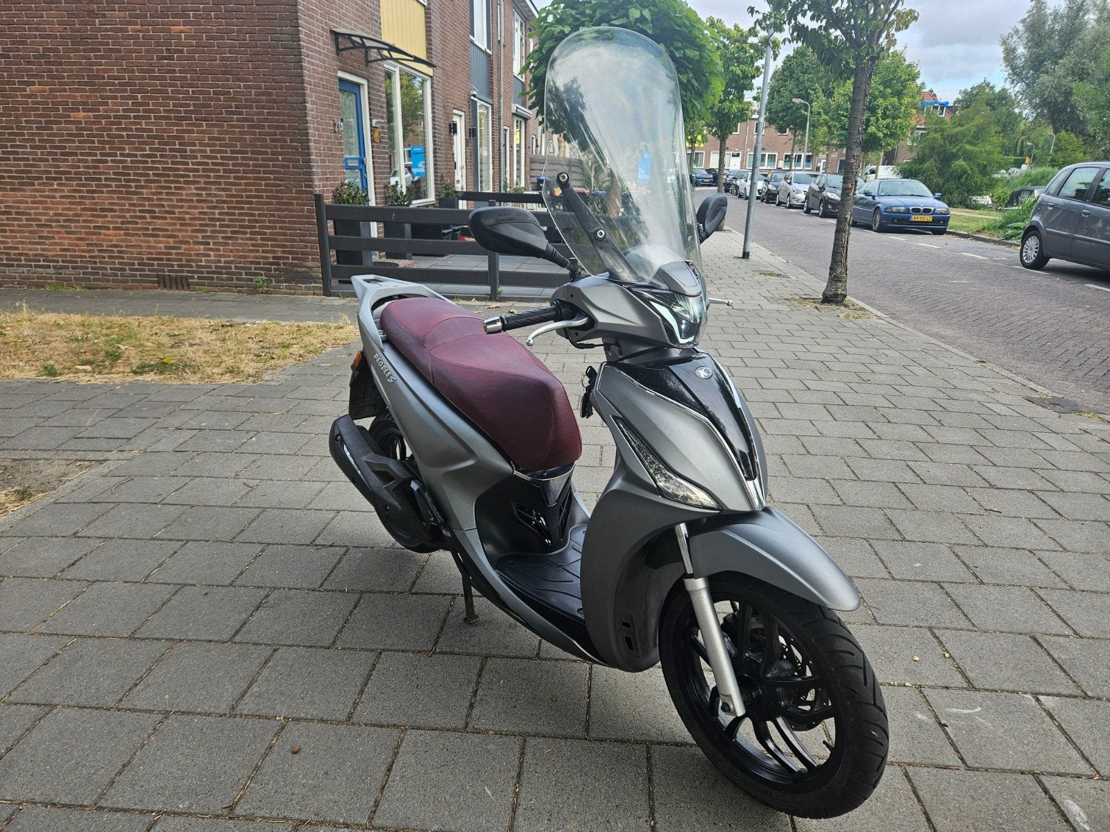 Kymco new  People S 50cc Scooter - Grijs met rood zadel, Ophalen, Gebruikt, Kymco, Maximaal 45 km/u