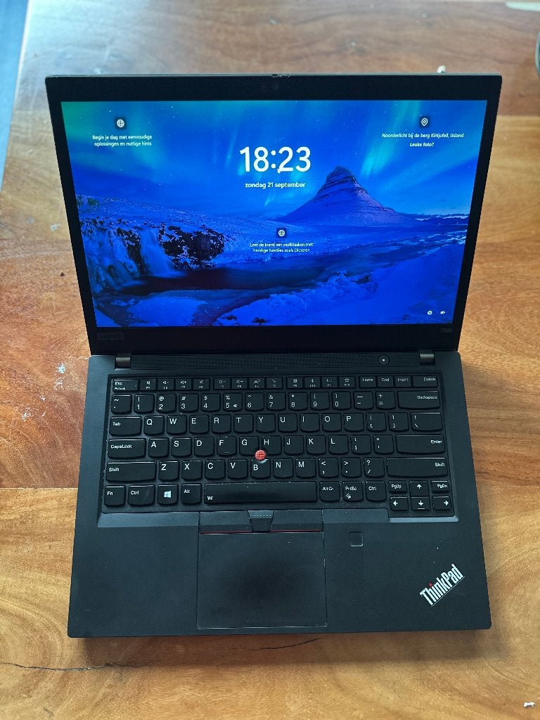 Lenovo Thinkpad T490 i5 8365U 16gb 256gb SSD 14" FHD, Computers en Software, Lenovo, Qwerty, Intel(R) Core(TM) i5-8265U CPU @ 1.60GHz