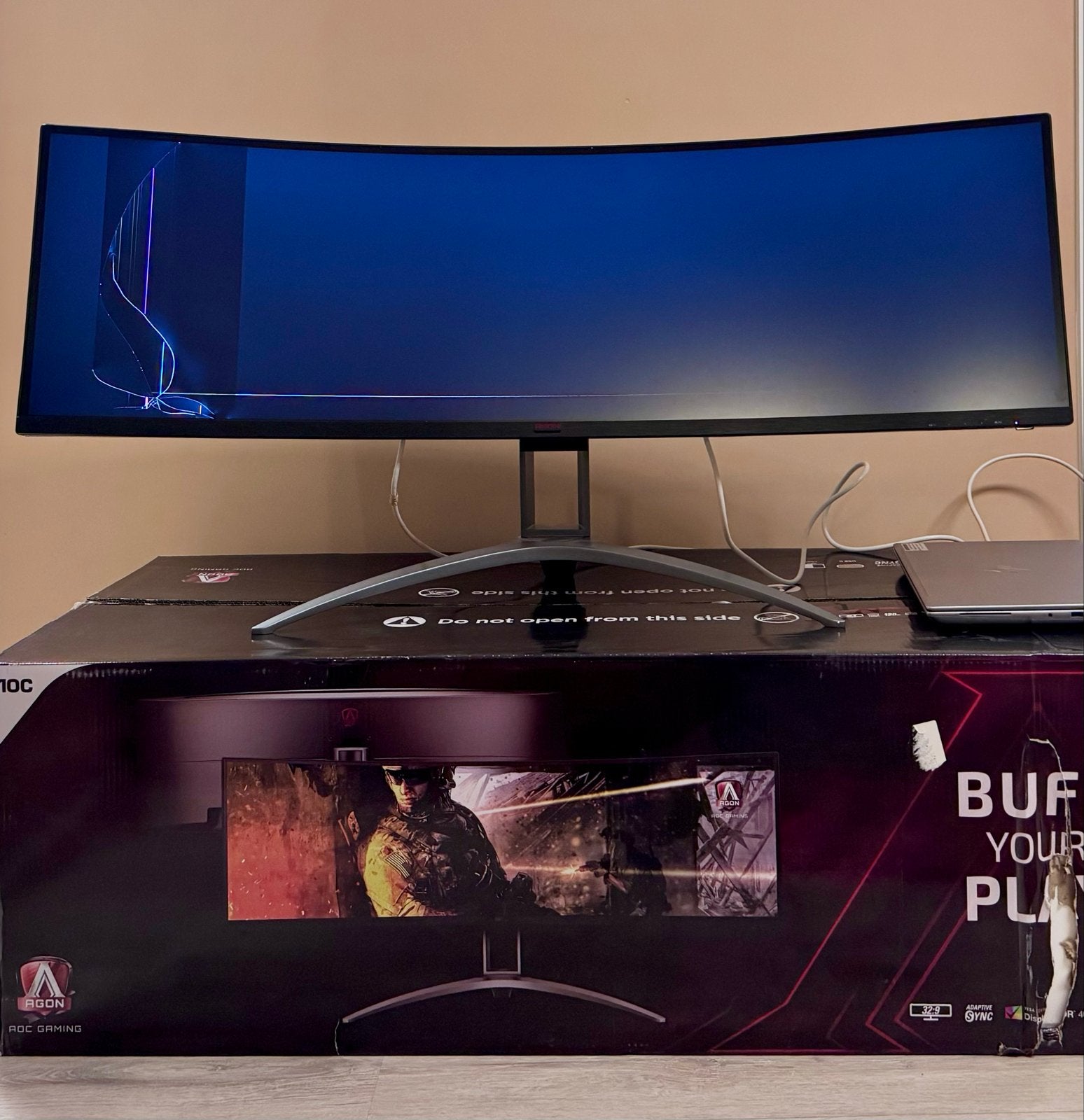 AOC AG493UCX Gaming Monitor - Defect (Scherm gebarsten), Computers en Software, IPS, 101 t/m 150 Hz, Curved, 49'
