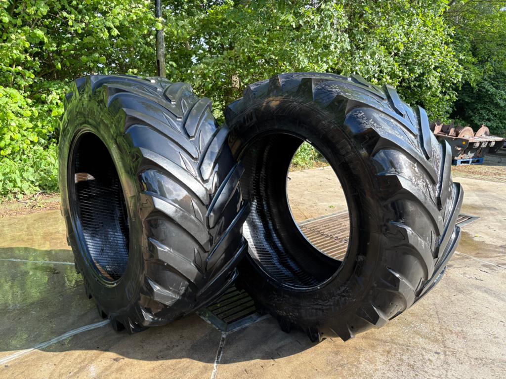 Michelin xeobib VF 710/60 R42, Zakelijke goederen, Agrarisch | Onderdelen | Banden, Velgen en Assen, Ophalen