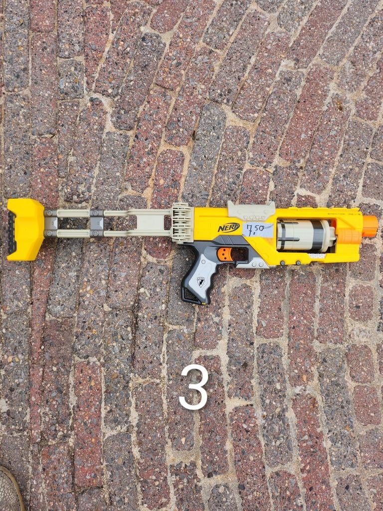 Nerf €7,50, Ophalen, Zo goed als nieuw