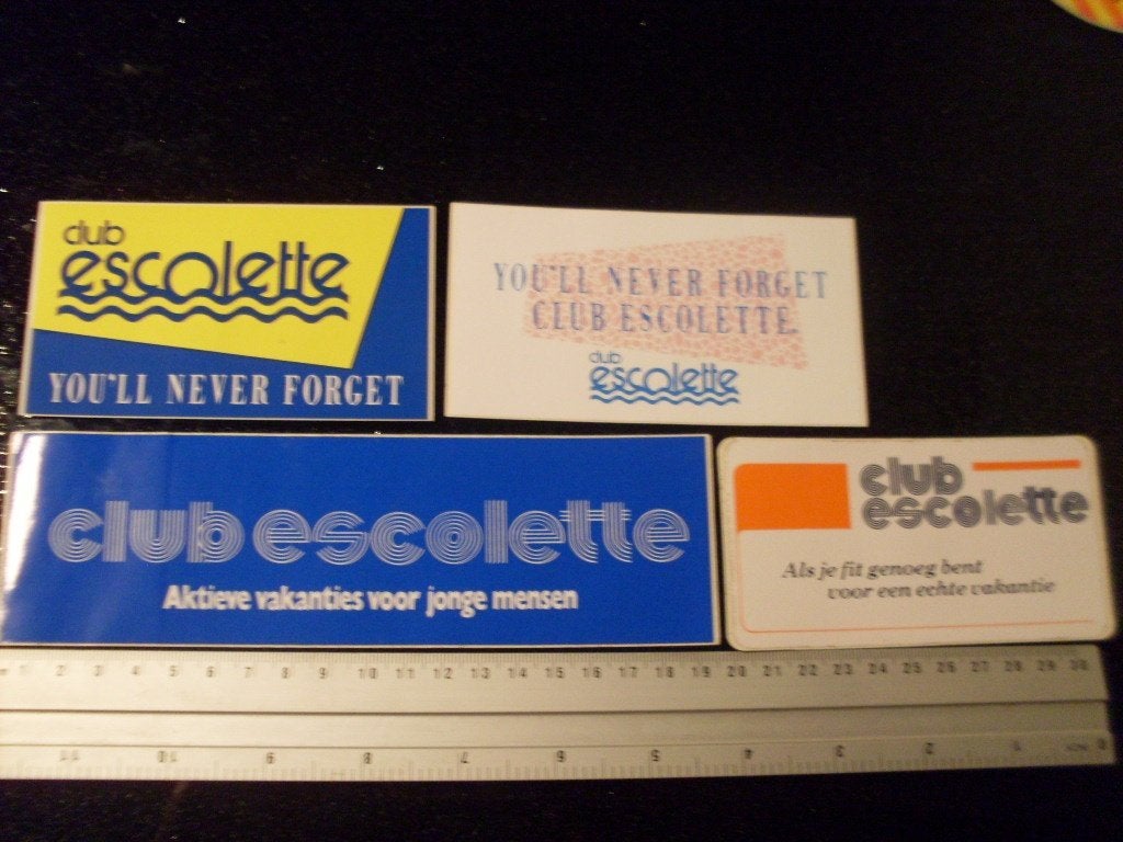 4x sticker club escolette vakanties voor jonge mensen logo, Verzenden, Zo goed als nieuw, Bedrijf of Vereniging