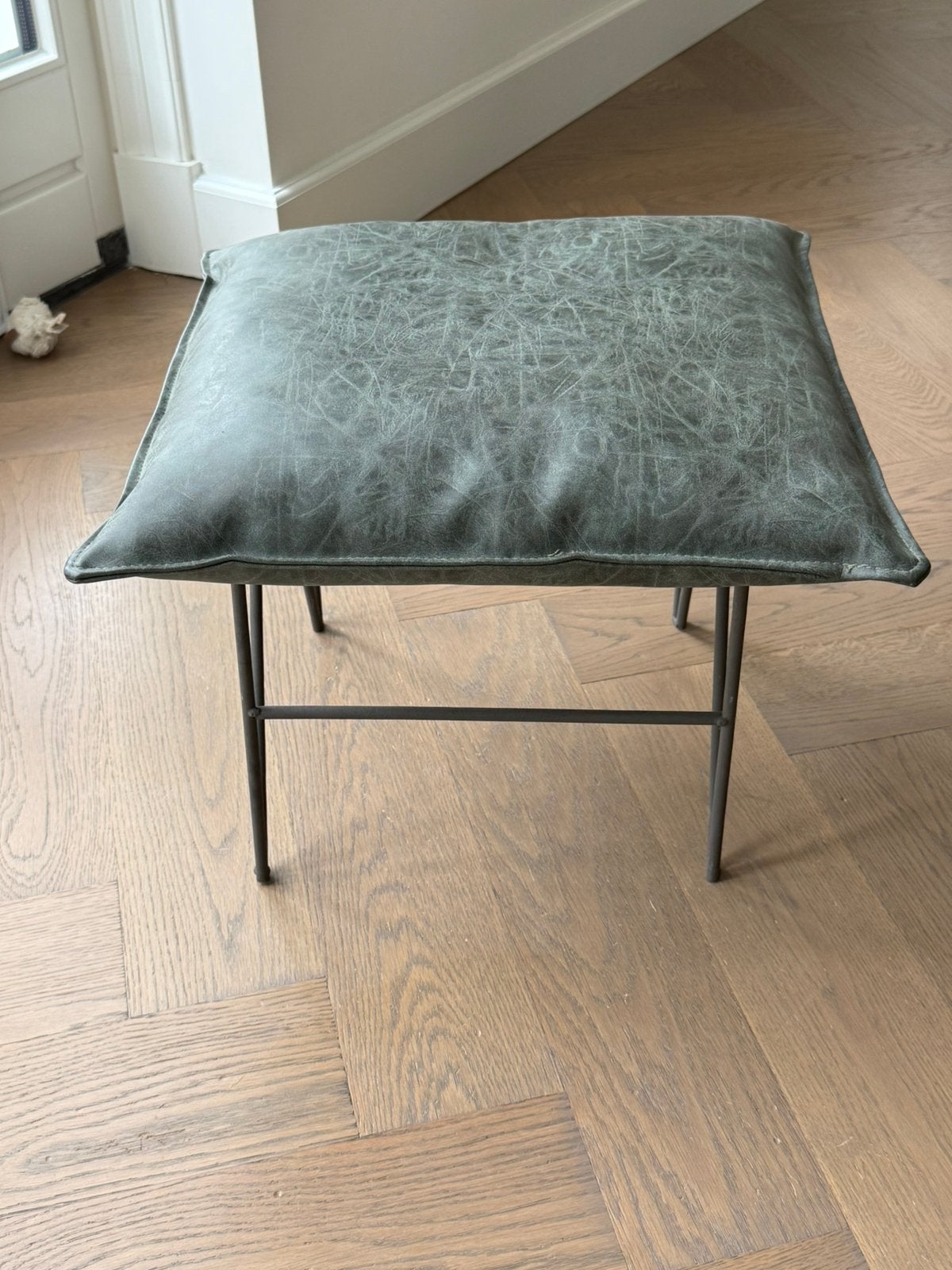 Zitpoefje - voetenbakje, Ophalen, Overige materialen, Minder dan 50 cm, Vierkant