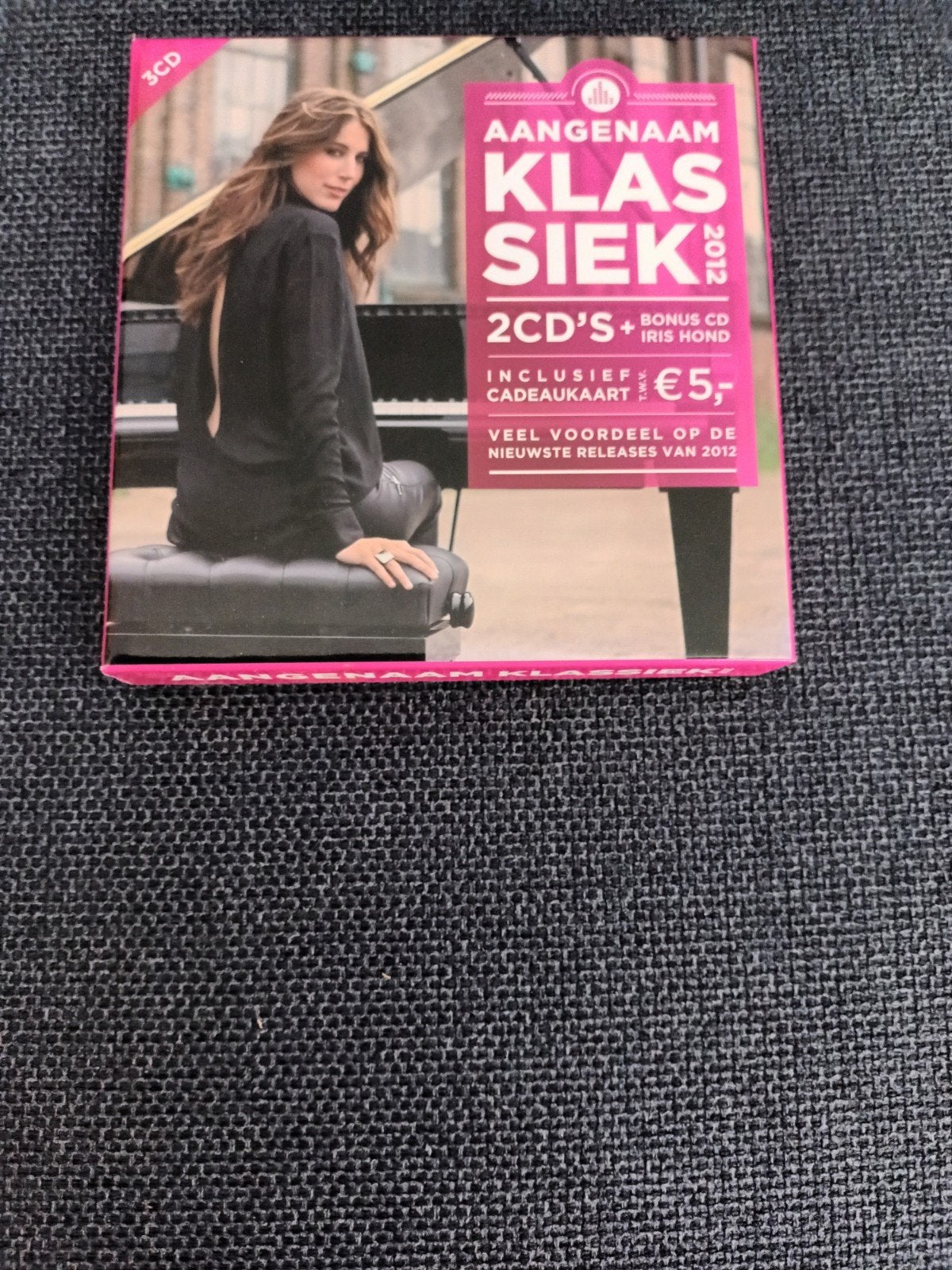 AANGENAAM KLASSIEK + IRIS HOND CD, Ophalen of Verzenden, Nieuw in verpakking, Boxset