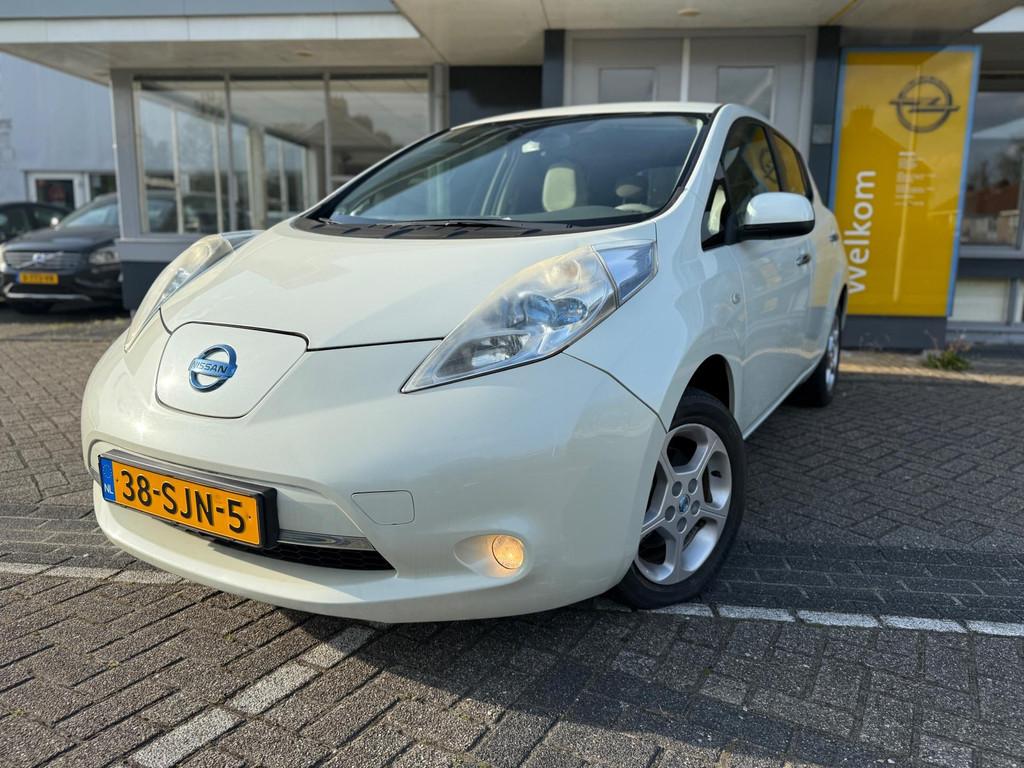 Nissan LEAF Base 24 kWh | Navi | Automaat | Camera | LMV | 7, Auto's, Gebruikt, 199 km, Wit, Origineel Nederlands