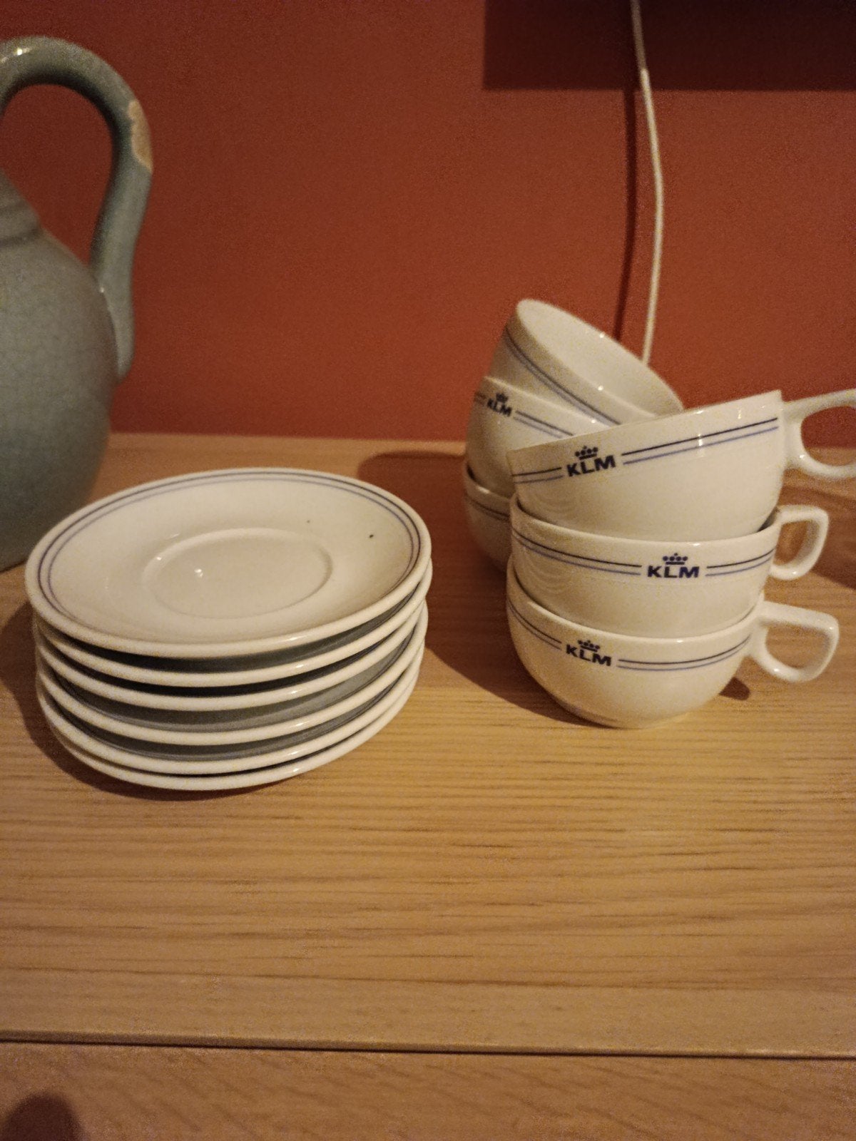 Set van 6 originele KLM thee/koffie kopjes, Ophalen