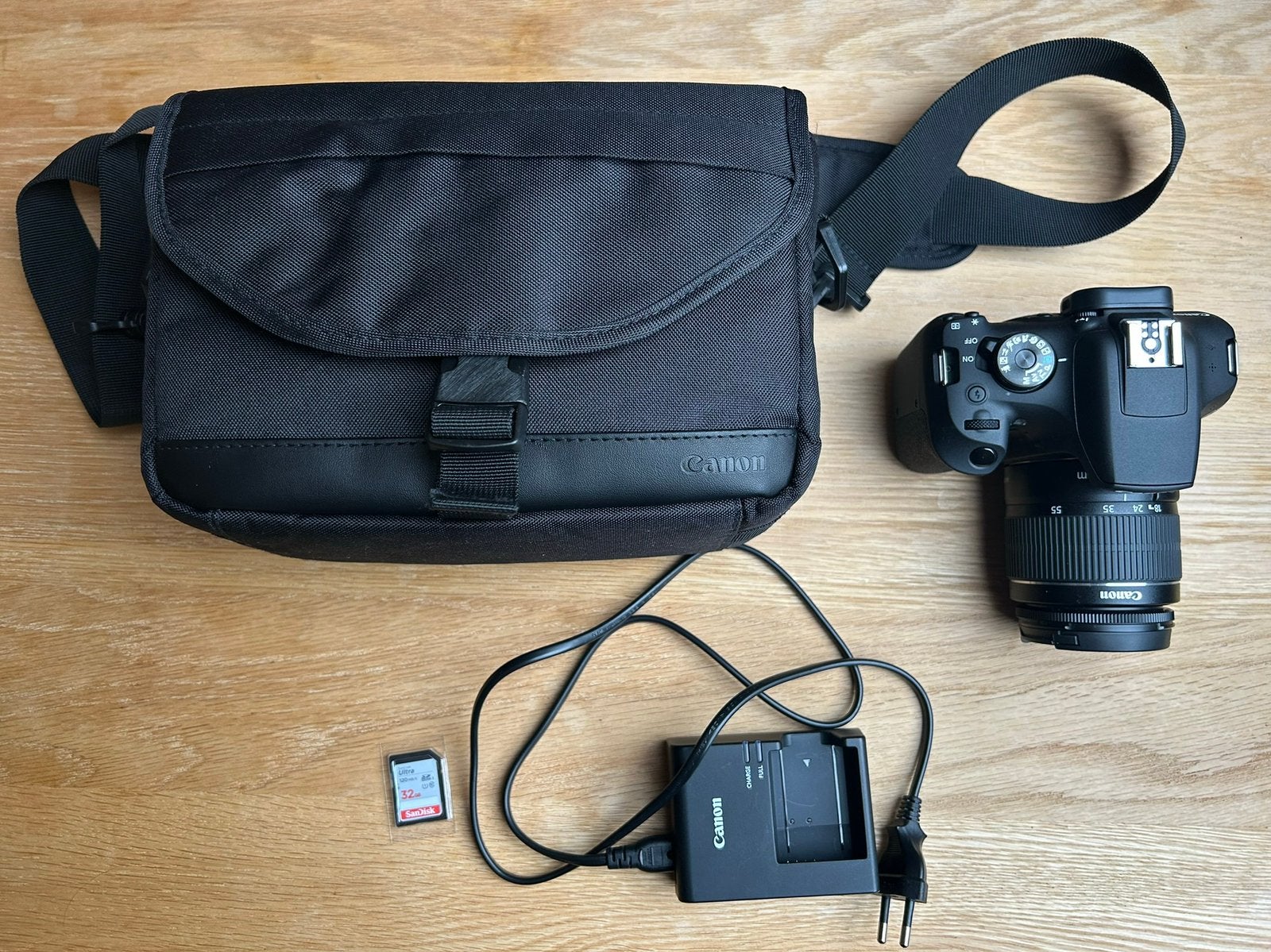 Canon EOS 2000D - complete set, Audio, Tv en Foto, Fotocamera's Digitaal, Ophalen, Canon, Geheugenkaart, Zo goed als nieuw