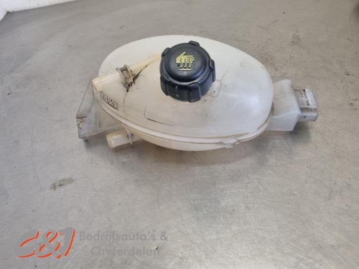 Expansievat van een Renault Master, Gebruikt, -, Renault, -