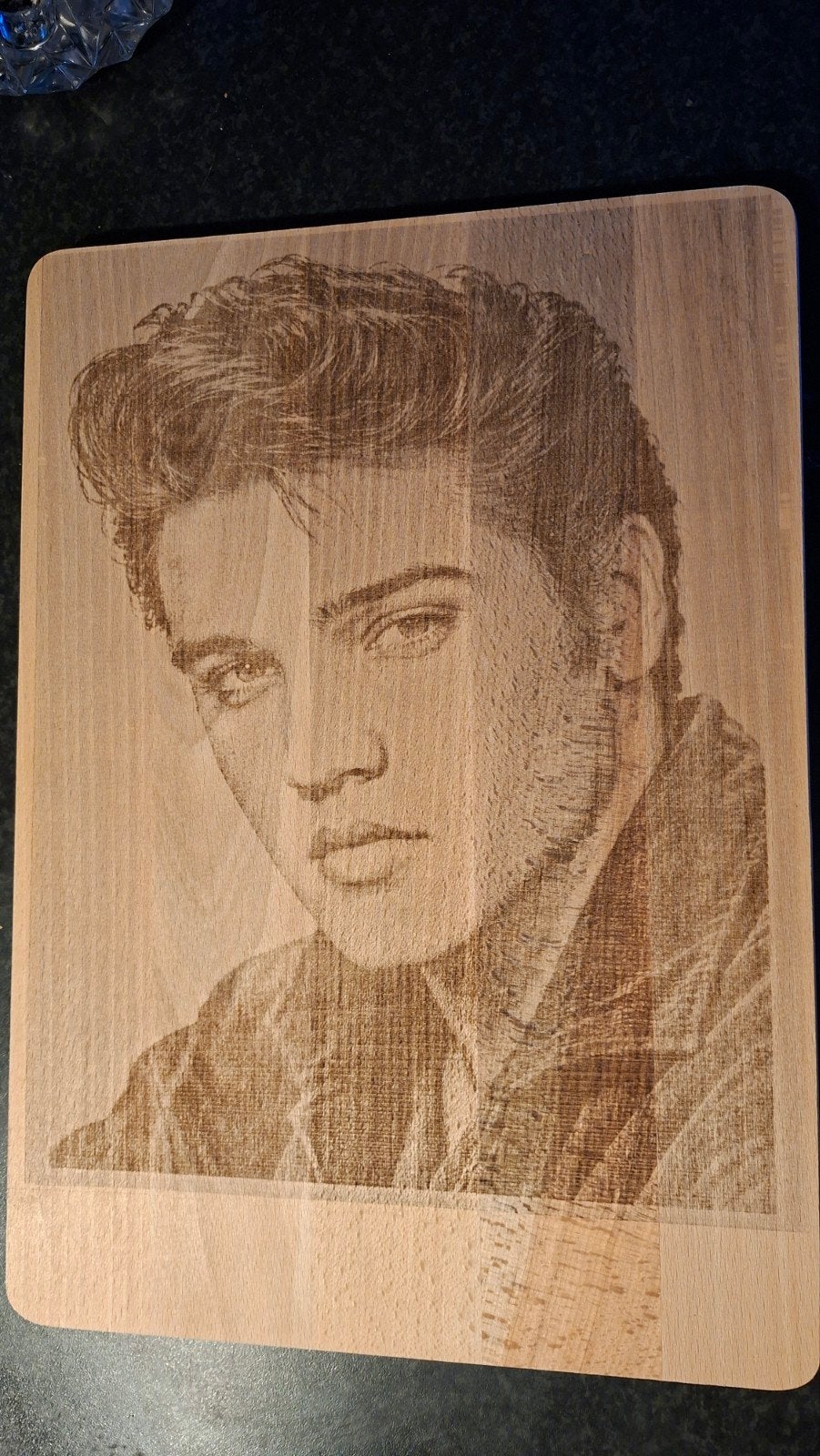 Broodplank met Elvis Presley gravure, Hout, Snij-/serveerplank, Nieuw, Ophalen of Verzenden