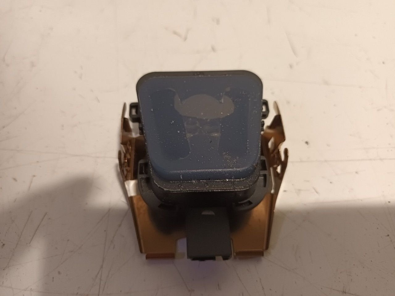 Regensensor Peugeot 2008, Onderdelen@venauto.nl, Van der Ven Autorecycling B.V., Gebruikt, Ettenseweg 76, 4706 PB Roosendaal, The Netherlands
