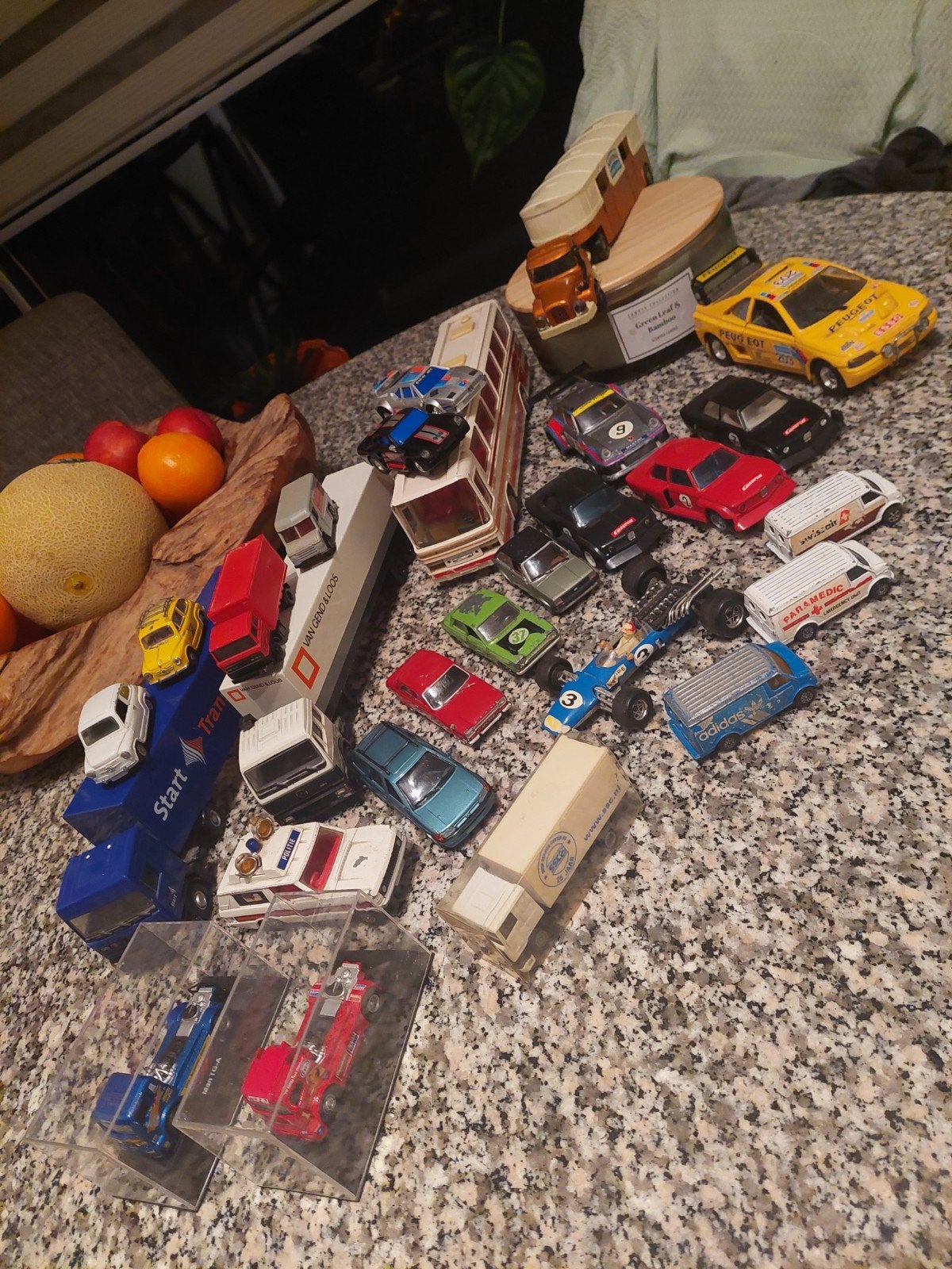 PARTIJTJE VAN 30 MODEL SPEELGOED AUTOTJES  INGST, Hobby en Vrije tijd, Ophalen of Verzenden, Gebruikt, Auto
