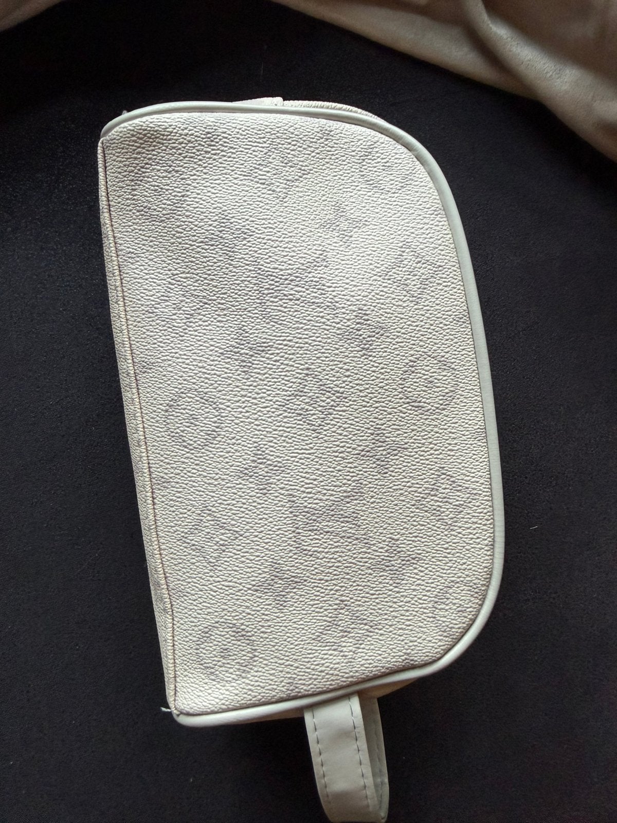 Louis vuiton, Sieraden, Tassen en Uiterlijk, Ophalen of Verzenden, Zo goed als nieuw, Overige kleuren