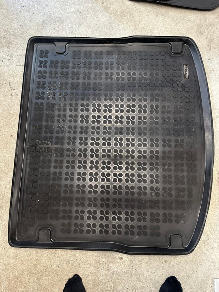 Kofferbak mat ford focus, Ophalen, Zo goed als nieuw