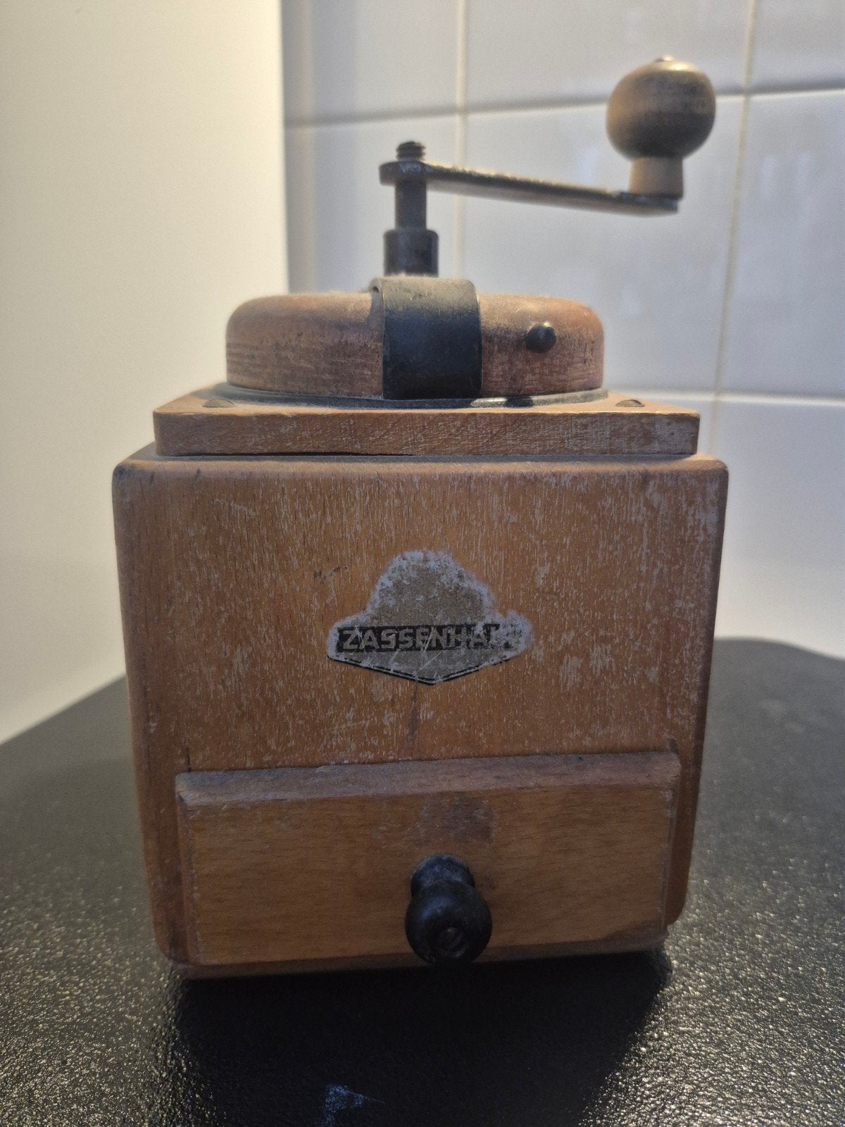 Vintage Zassenhaus Handkoffiemolen Jaren '50-'60, Antiek en Kunst, Ophalen of Verzenden
