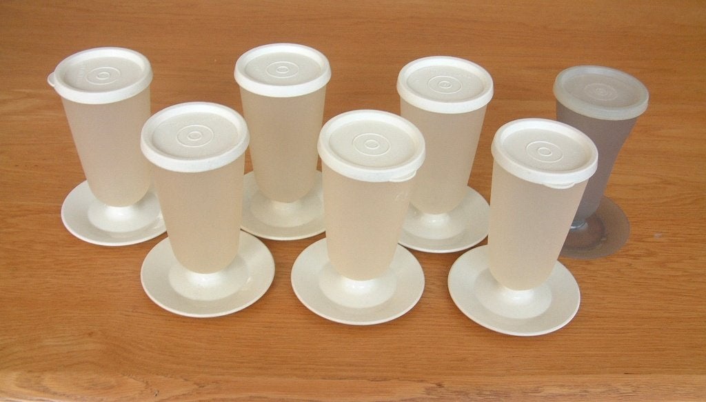 7 Tupperware ijsbekers sorbet ijs coupes bekers met deksel, Ophalen of Verzenden, Beker of Kan