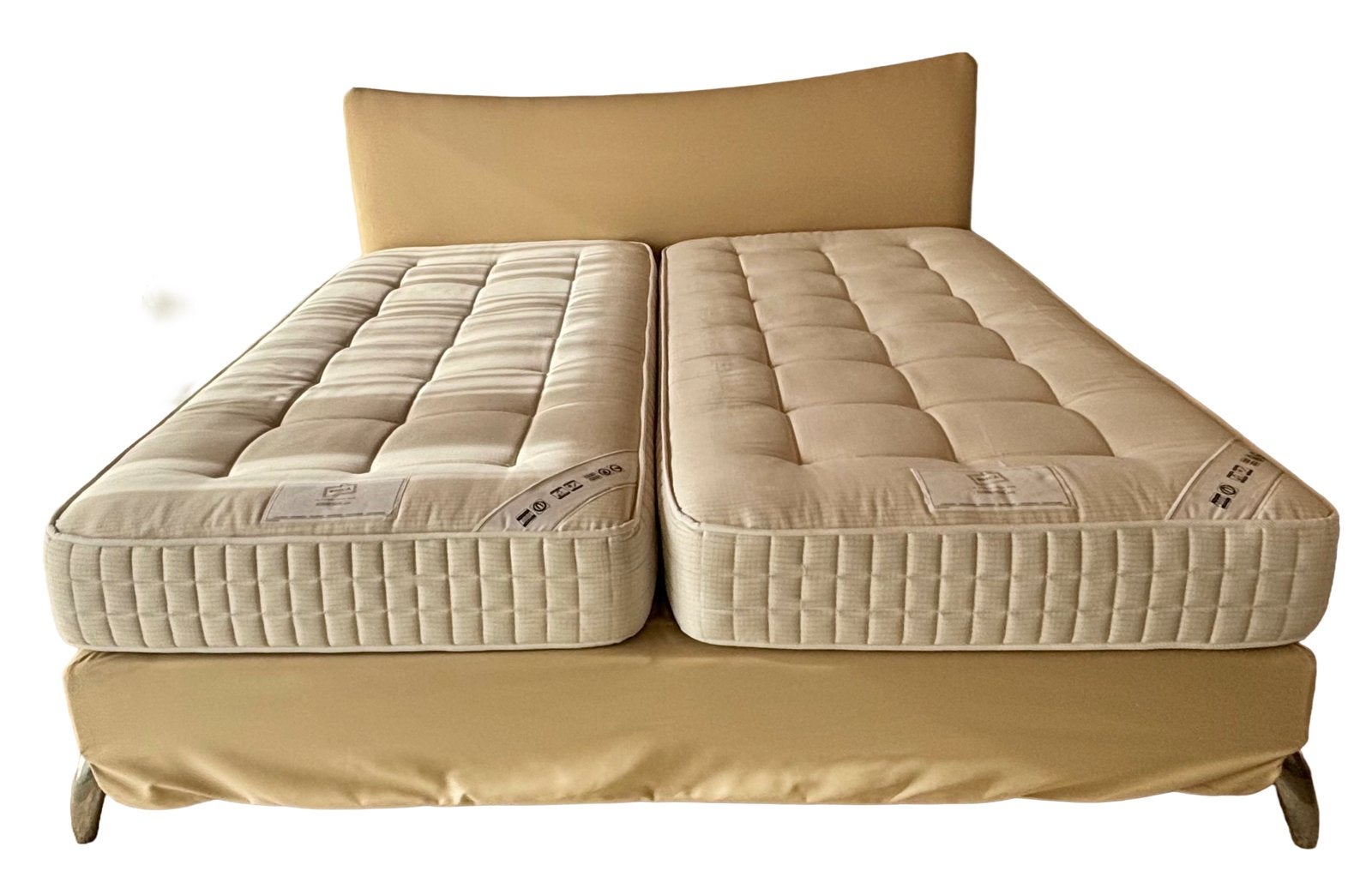 Tréca de Paris kingsize bed 200x200, compleet, H3, Huis en Inrichting, Ophalen, Beige, Tweepersoons, Zo goed als nieuw