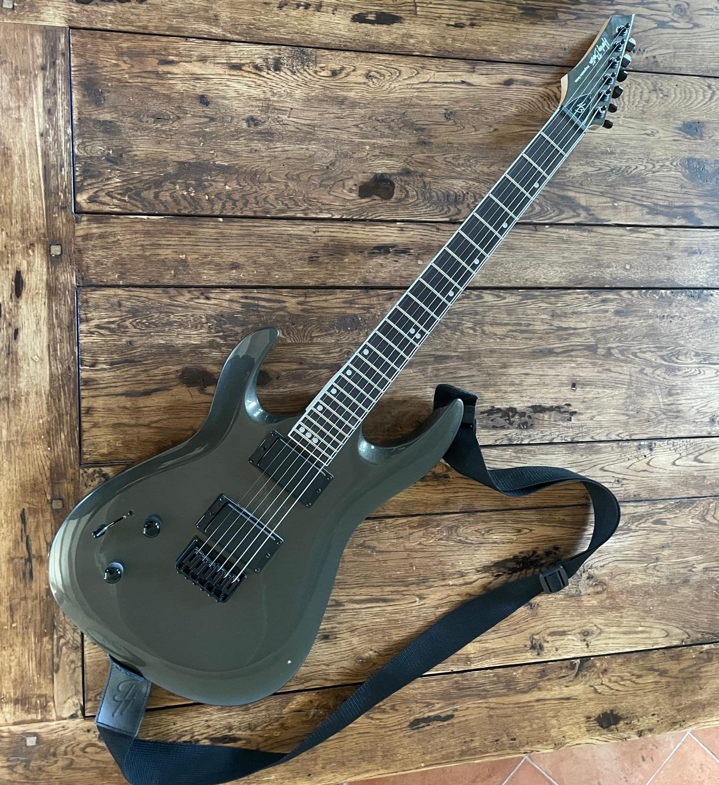 Harley benton gitaren linkshandig, Ophalen of Verzenden, Solid body, Overige merken