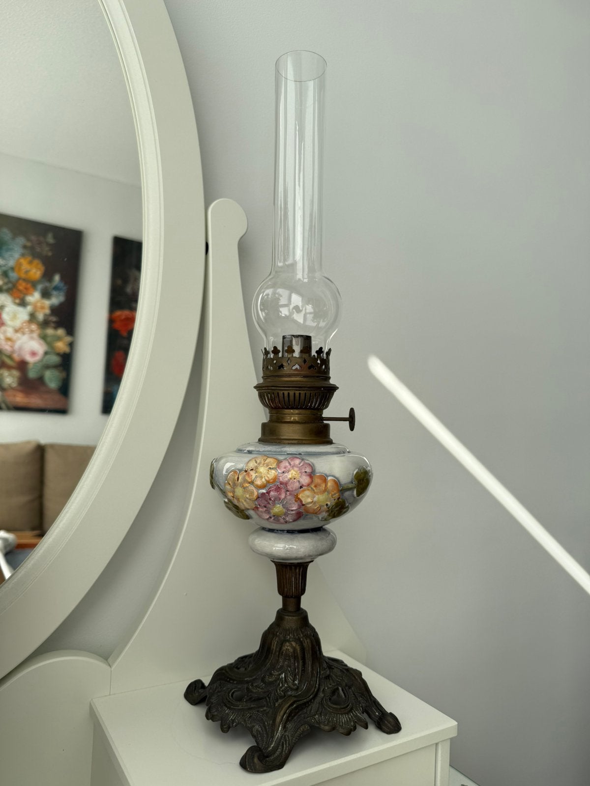 Antieke petroleumlamp met keramiek en P&A brander – ca. 1900, Ophalen of Verzenden
